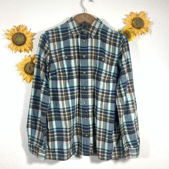Duluth Trading Co. Plaid Double Pocket Button Shirt Size Large Women’s - Picture 8 of 8